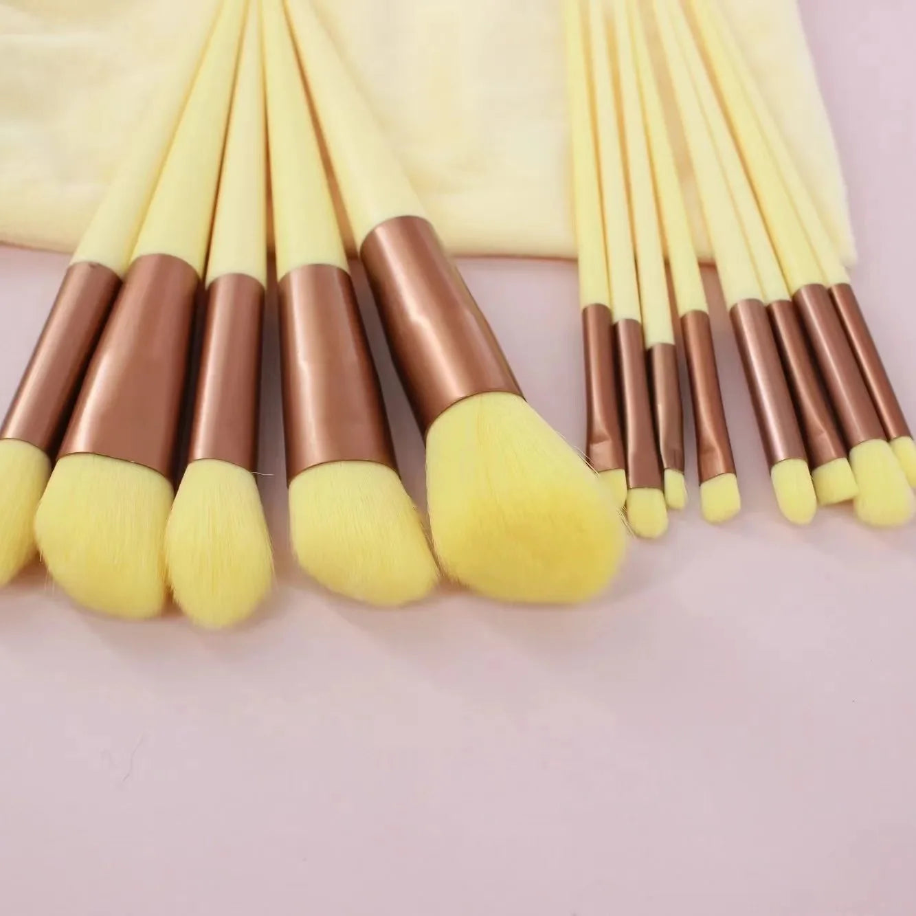 13Pcs Makeup Brushes